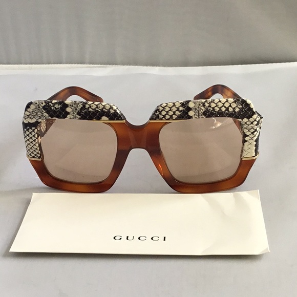 GUCCI SUNGLASSES LADIES. - Picture 10 of 12